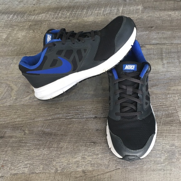 Nike Other - Nike black blue downshifter boys running shoe 5y